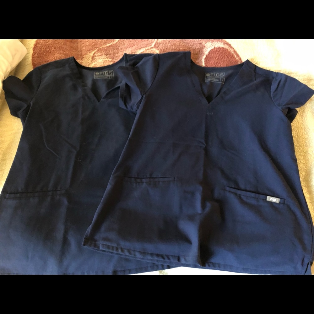 2 medium Figs Casma Scrub tops. Worn only twice.